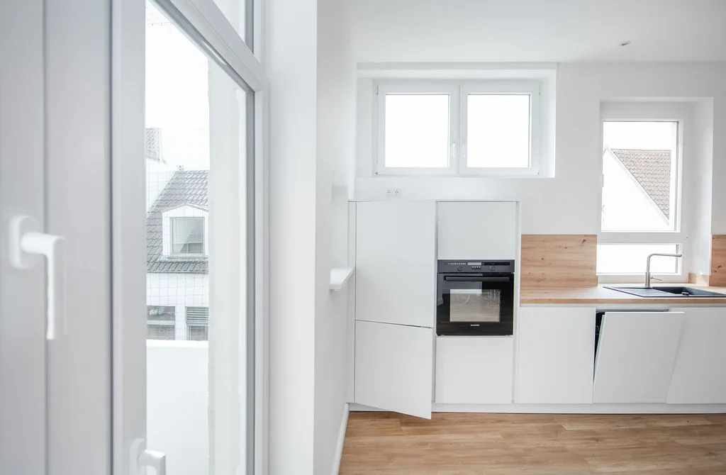 Wohnküche mit Balkon gen Altstadt