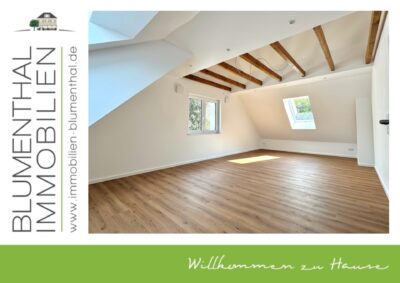 Wunderschöne Wohnung mit Süd/West Loggia & Blick ins Grüne mitten in Schildesche, 33611 Bielefeld / Schildesche, Dachgeschosswohnung