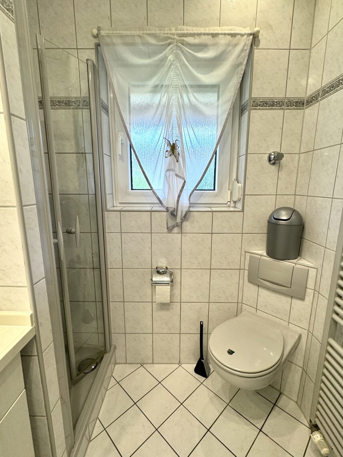 Tageslichtbad mit Dusche