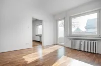 Wohnzimmer mit Ausgang in den Garten