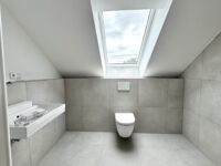 Tageslichtbad mit Dusche