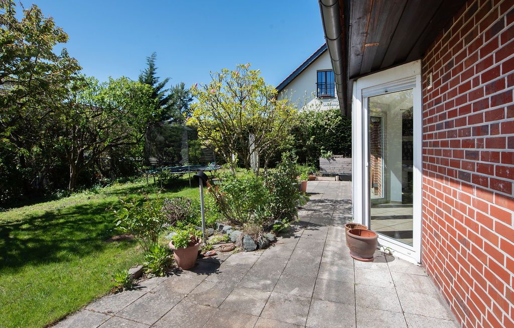 Terrasse mit Garten