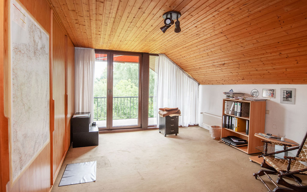 Schlafzimmer DG