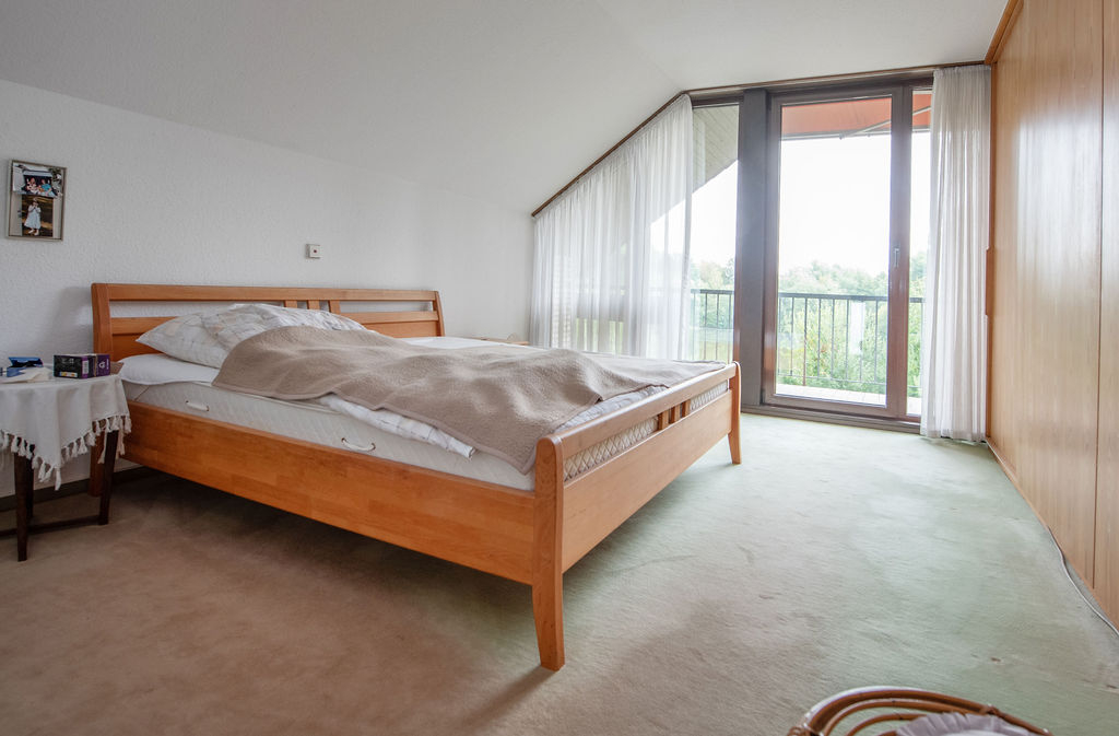 Schlafzimmer DG
