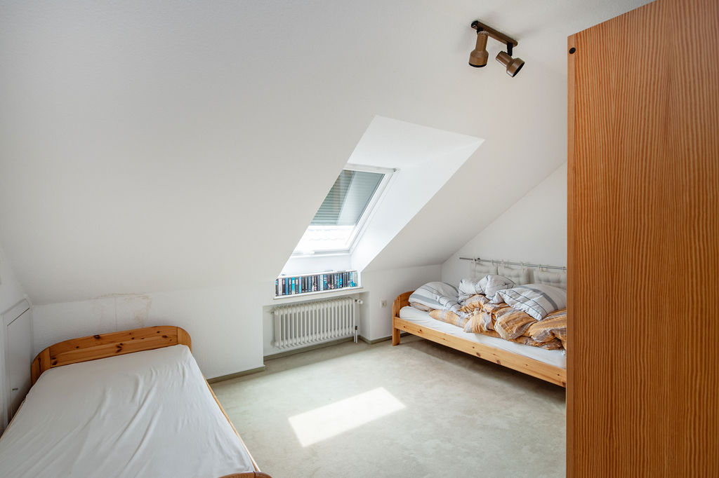 Schlafzimmer DG