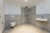 Bad mit Dusche