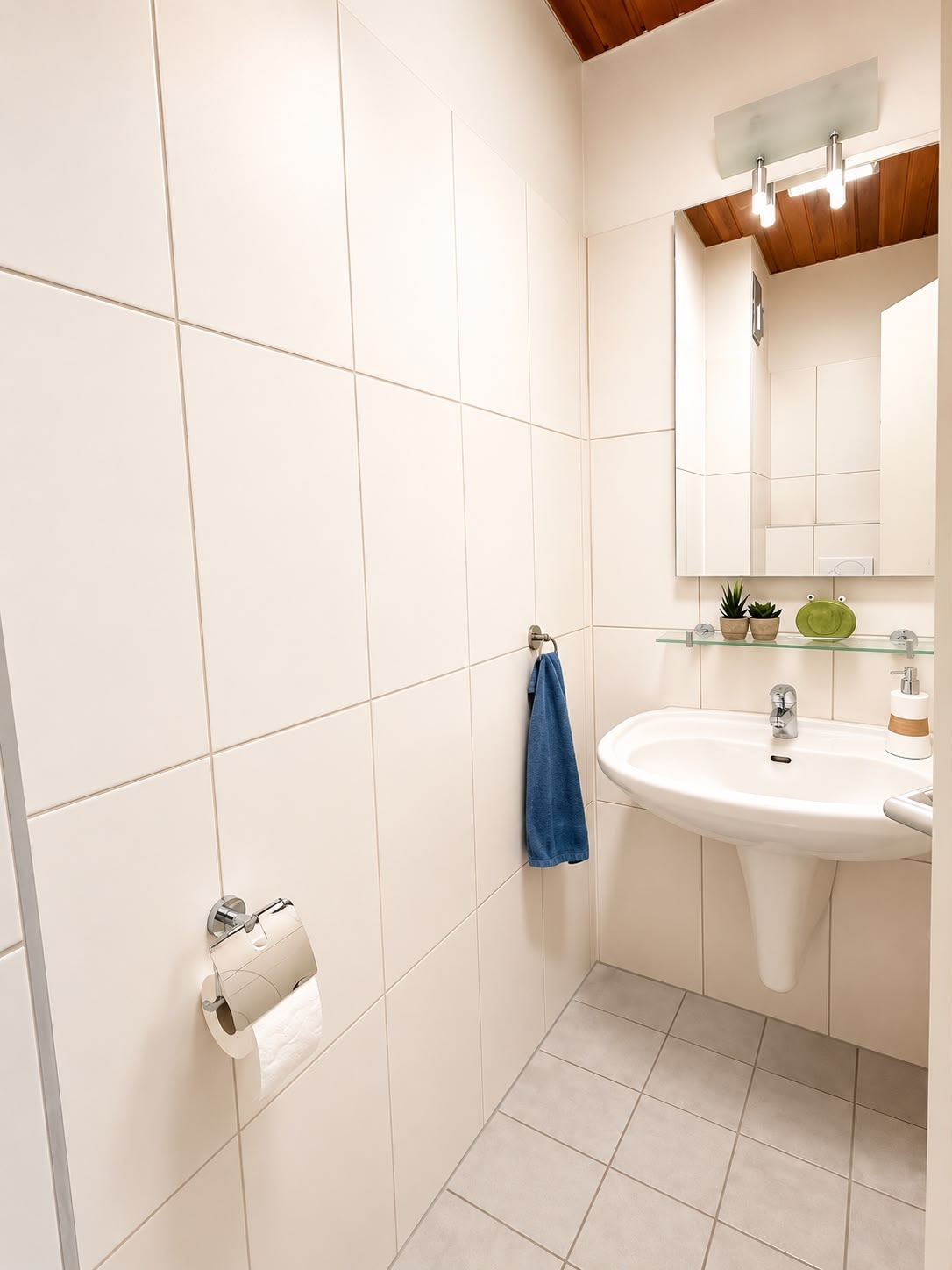 Gäste-WC EG