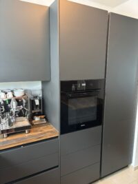 Küche kann vom Vormieter abgekauft werden
