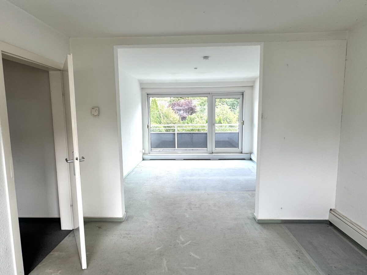 Wohn-/Esszimmer DG