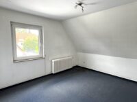 Schlafzimmer DG