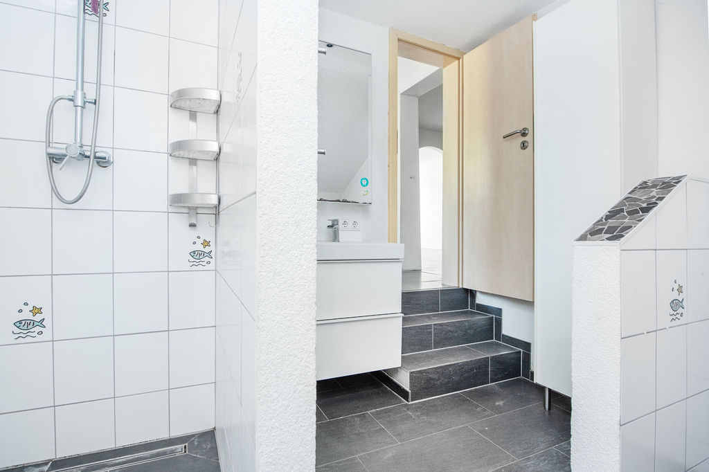 Bad mit Dusche