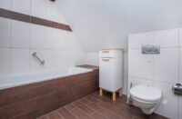 Badezimmer (DG)