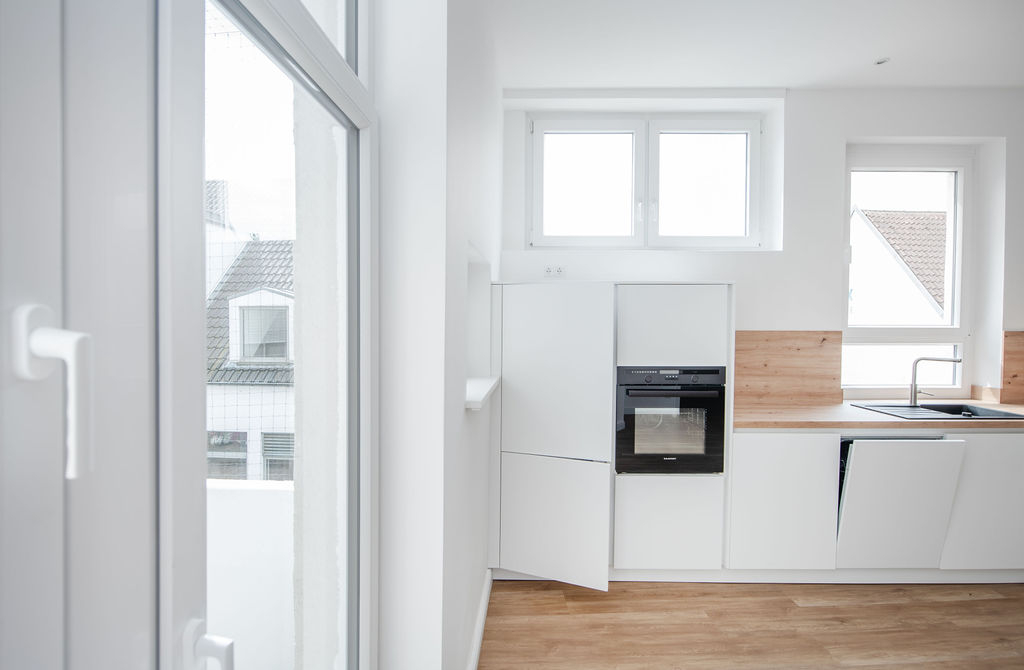 Wohnküche mit Balkon gen Altstadt
